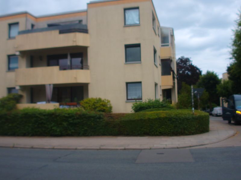 Handwerker aufgepasst: B. Schwartau -Nähe Zentrum, 3 Zi, 2 Balkone, sofort frei